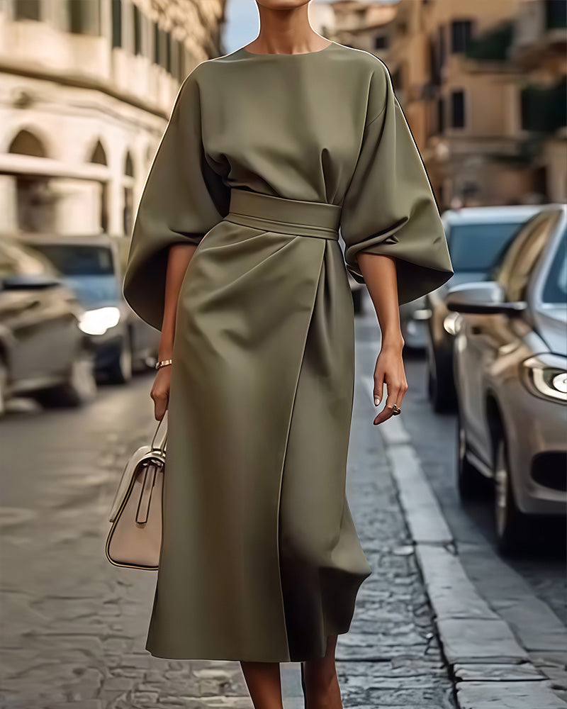 Damenkleid mit Bindegürtel | Midilänge