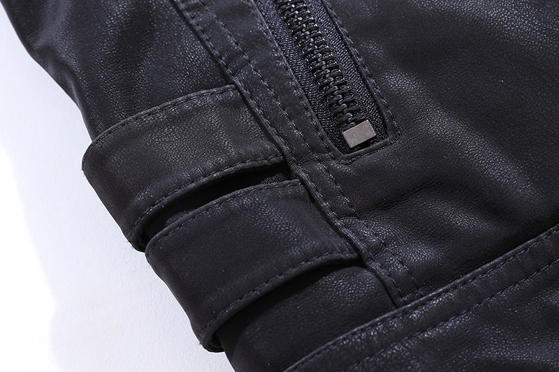 Herren-Motorradjacke mit cargoelementen | reißverschlussführung