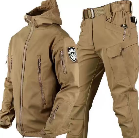 Herren Set | funktionale Winterjacke und passende Hose