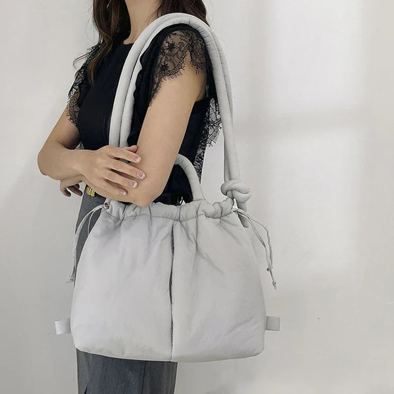 Damen Handtasche | Gepolsterte Form mit Doppelgriff