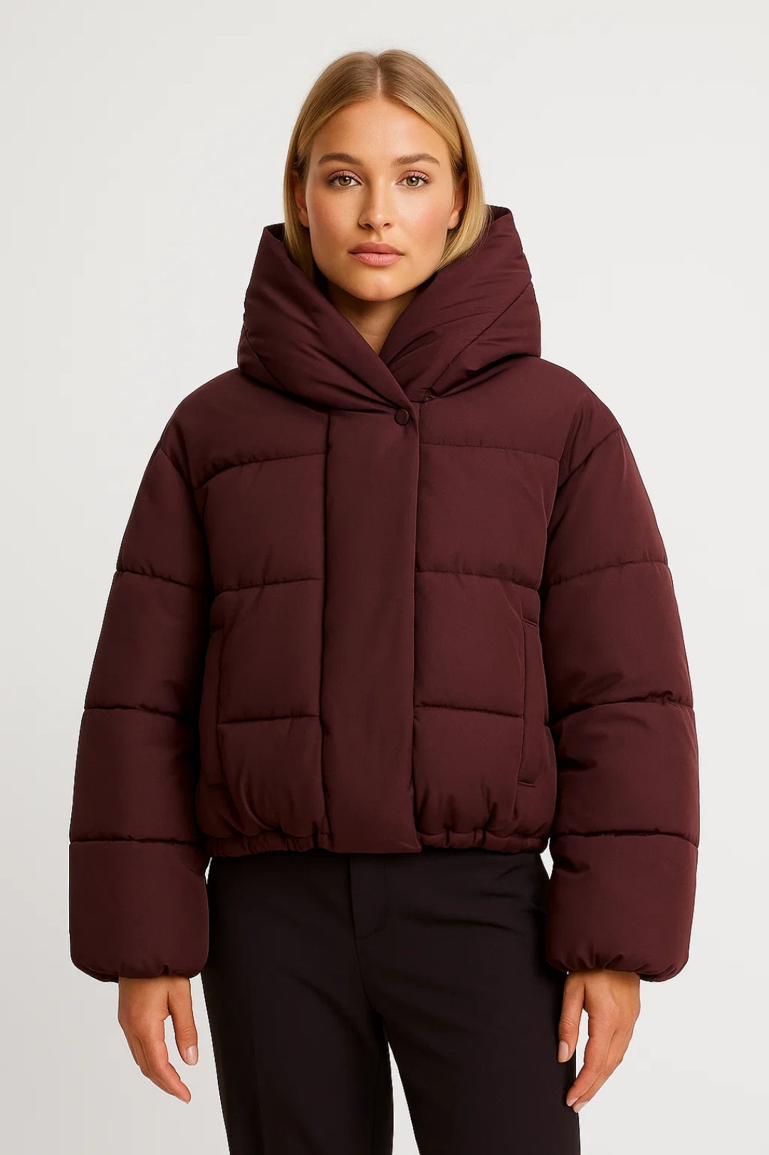 Damenjacke | Kurze gesteppte Jacke mit Kapuze und elastischem Saum