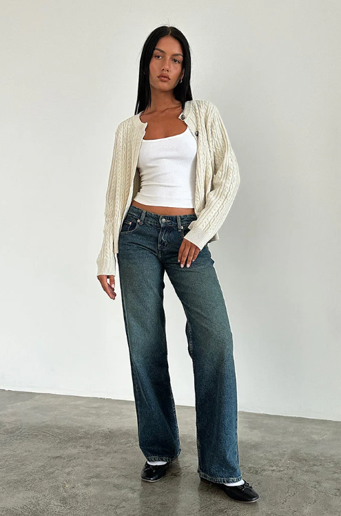 Damen Jeans | niedrige Taille mit gerader Beinführung