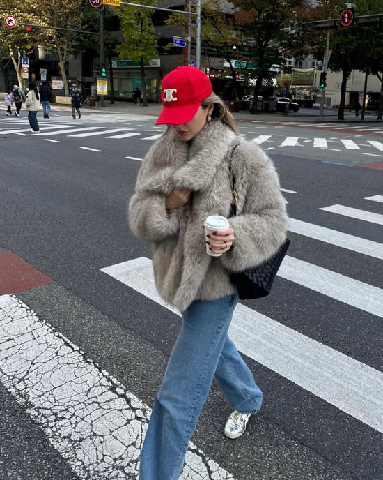 Damen Jacke | Kurze Ausführung mit betontem Kragen