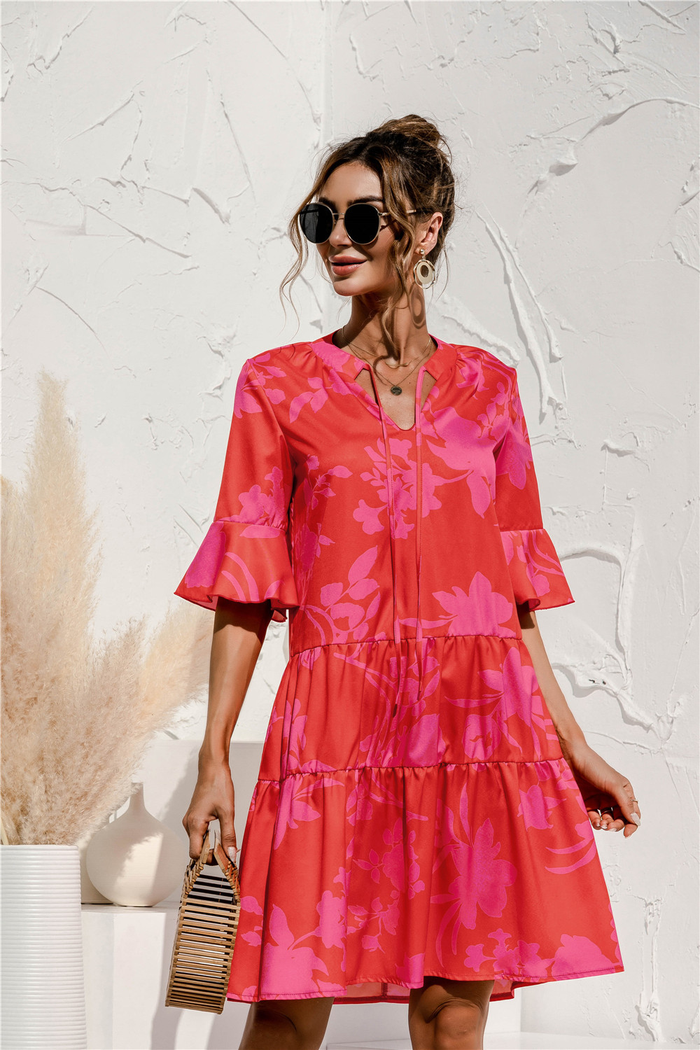 Damen Kleid Mini | tiefe Taille und gleichmäßige Schnittführung