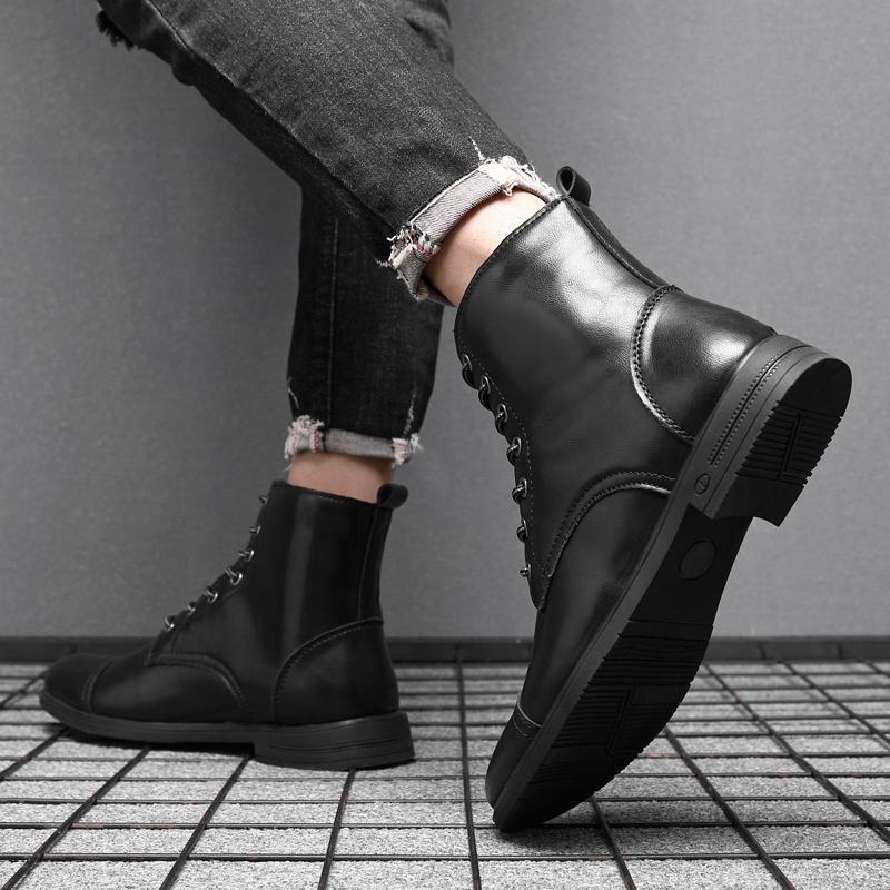 Herren Stiefel | Schnürfront mit durchgehender Schafthöhe