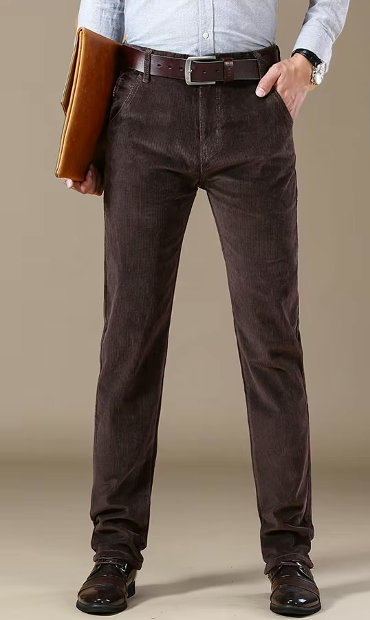 Herrenhose | Gerade Beinführung und Frontöffnung
