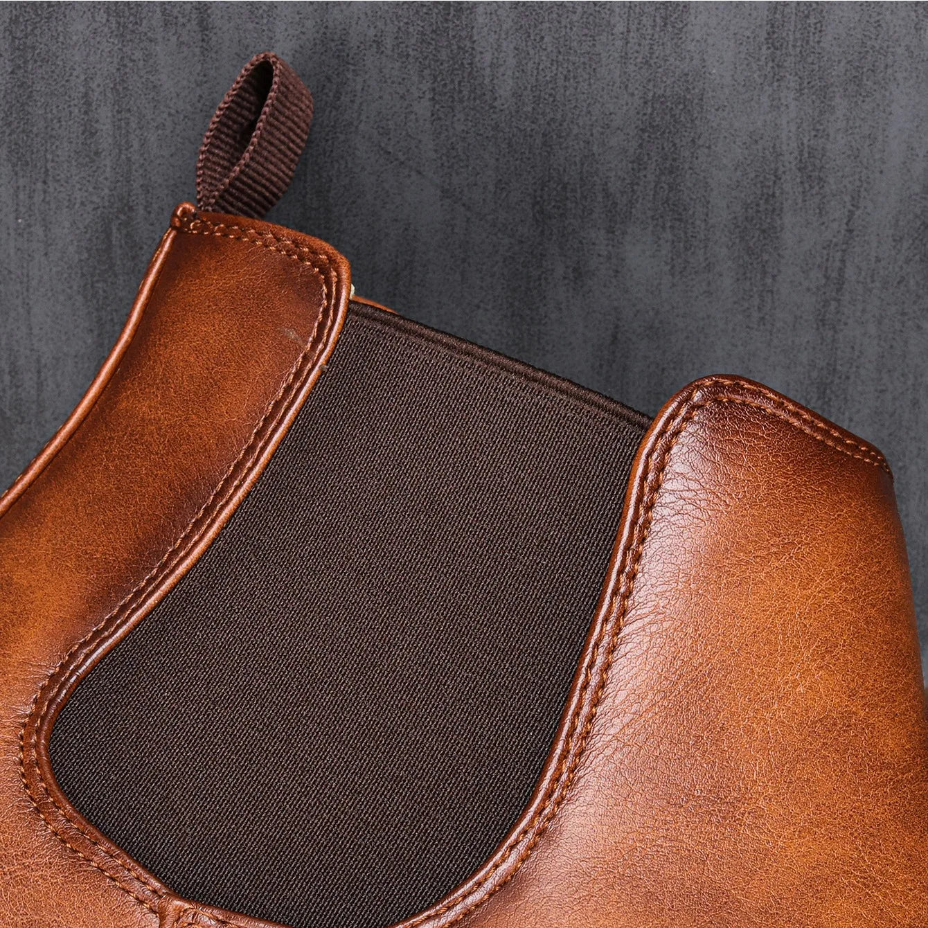 Herren Stiefel | Seitlicher Einstieg mit geschlossener Form