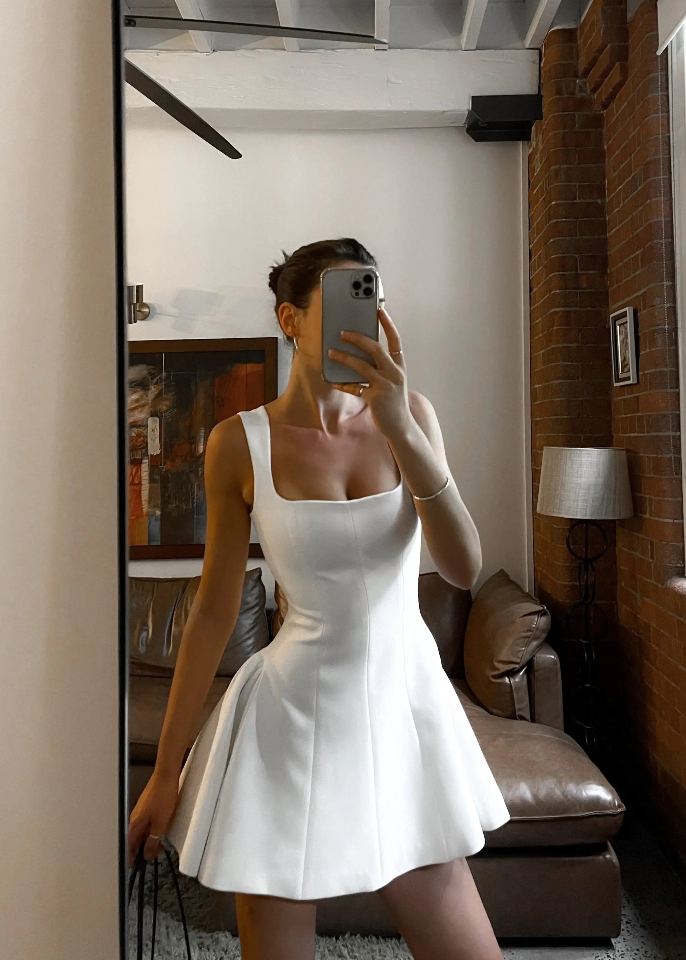 Damen Minikleid | Breite Träger mit ausgestelltem Rock