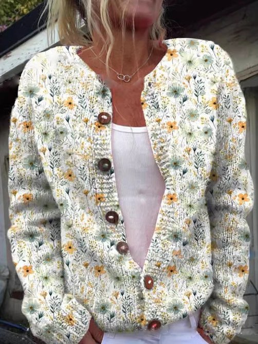 Strickjacke mit Blumenstickerei für Damen | Mit Knopfleiste
