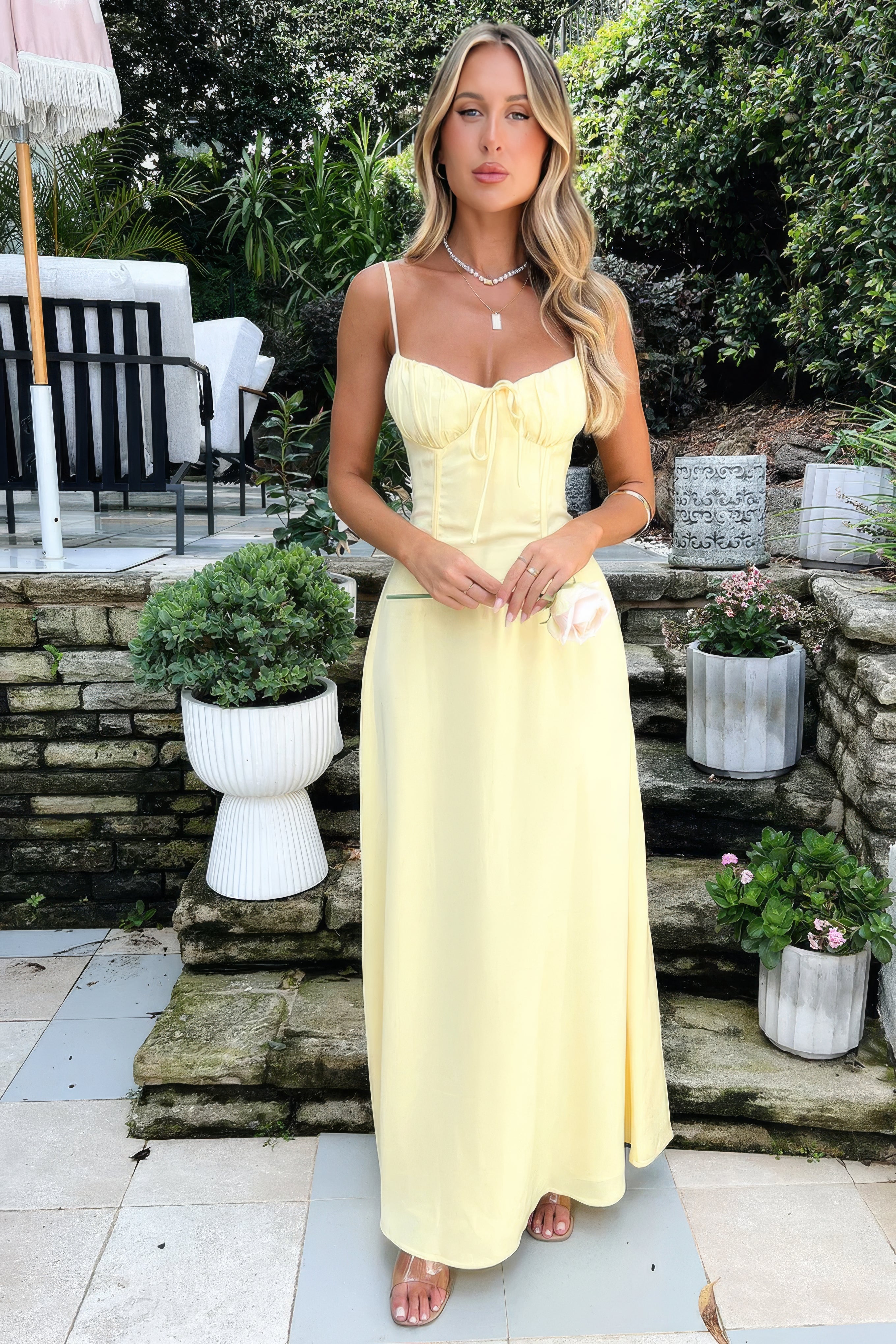 Damen Kleid | Ärmellose Ausführung in Maxi-Länge