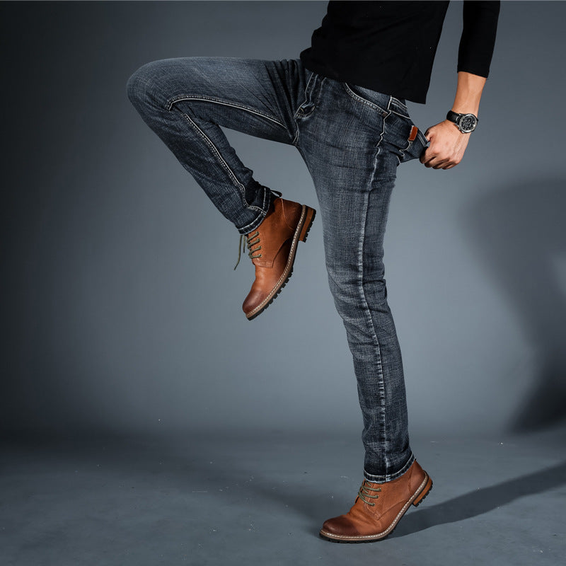 Herren Jeans | Schmaler Schnitt mit sichtbaren Bundschlaufen