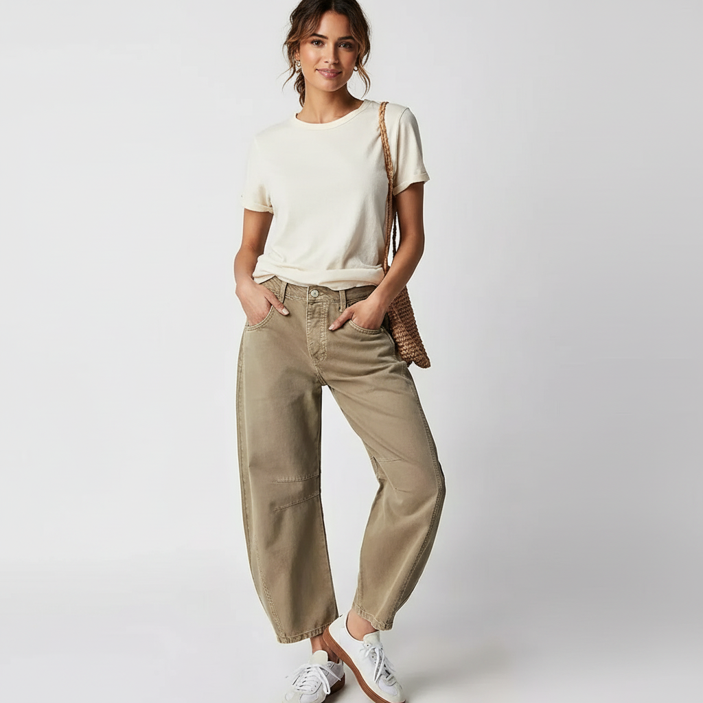 Damen Jeans | weiter Beinverlauf mit Bund und Taschen