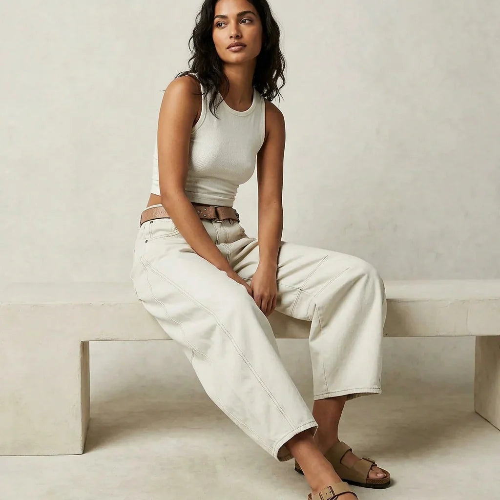 Damen Jeans | weiter Beinverlauf mit Bund und Taschen