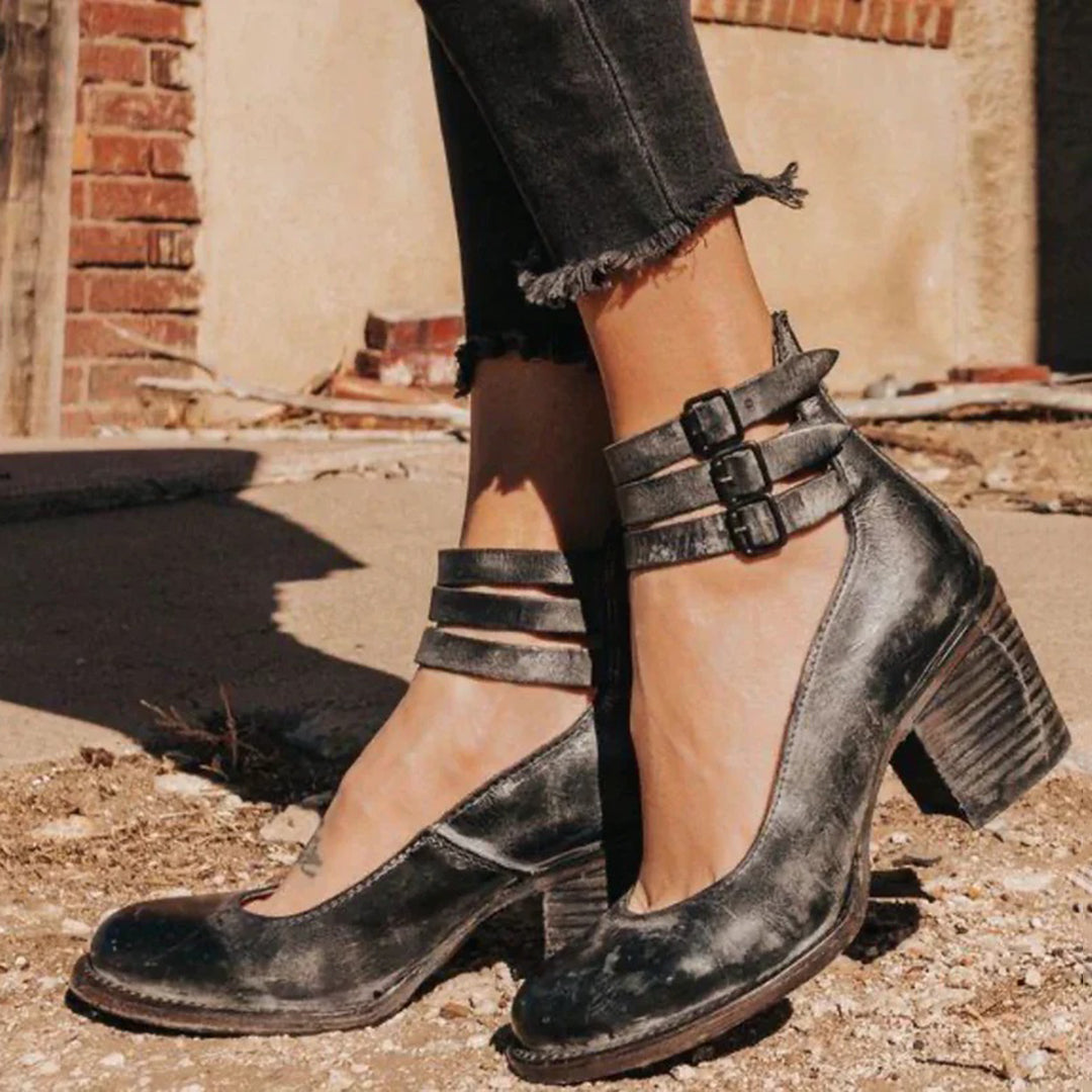 Damen Schuhe | Slipper-artige Form mit geschlossener Zehenpartie