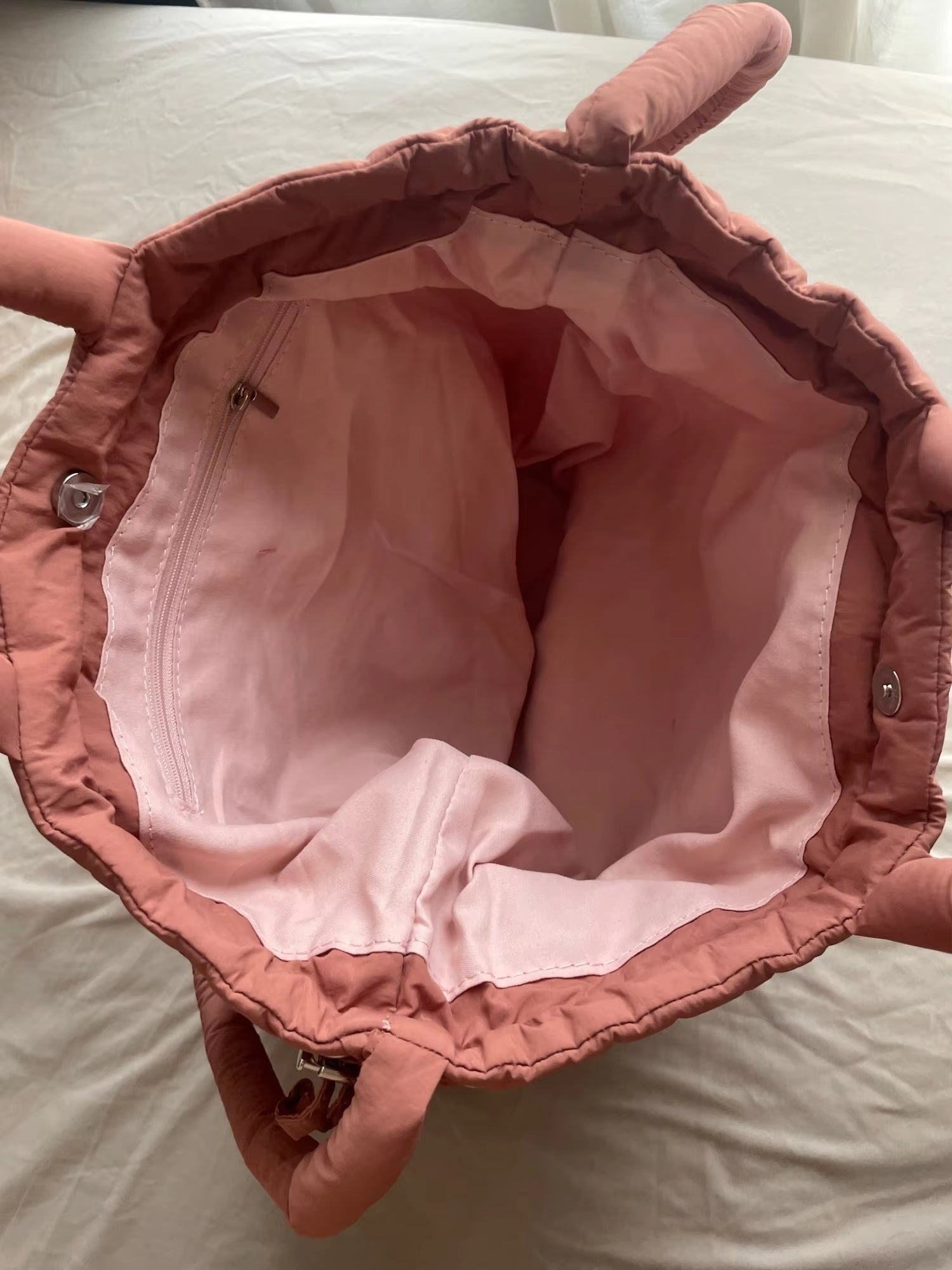 Damen Handtasche | Gepolsterte Form mit Doppelgriff
