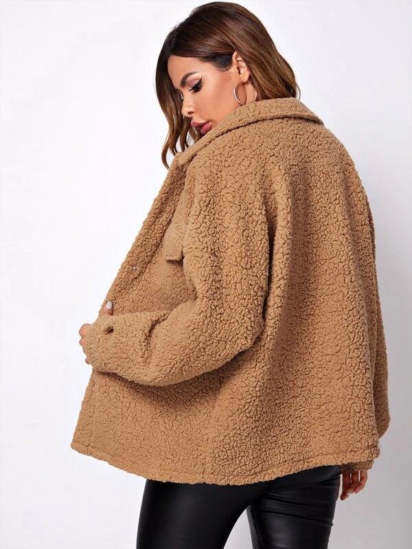 Damenjacke | Jackenform mit Kragen und Taschenanordnung