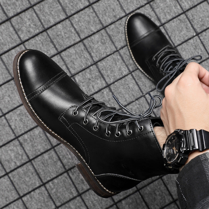 Herren Stiefel | Schnürfront mit durchgehender Schafthöhe
