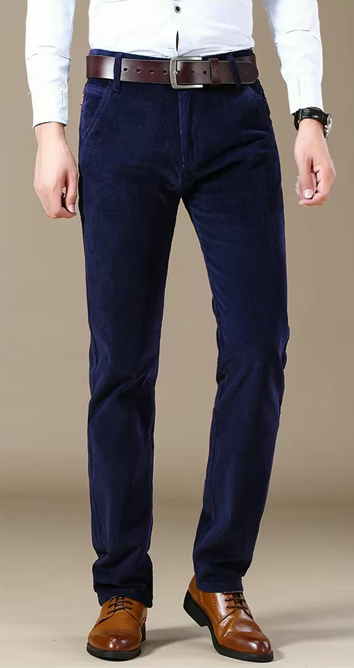 Herrenhose | Gerade Beinführung und Frontöffnung