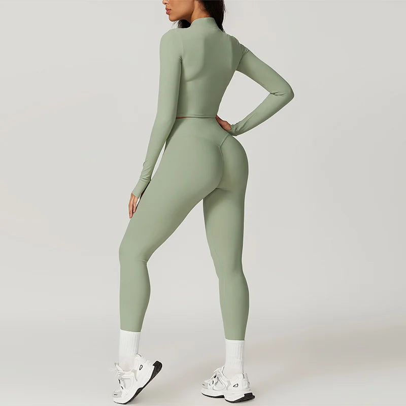 Damen Sportset | Dreiteilige Ausführung mit Weste, Oberteil und Hose