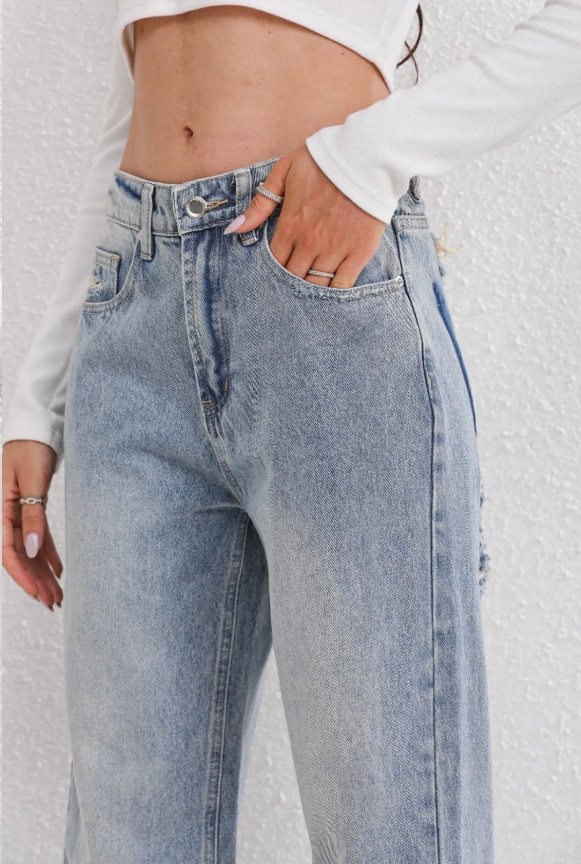 Damen Jeans | Ausführung mit strukturierten Oberflächenelementen