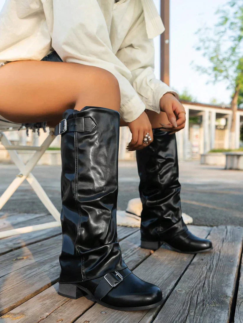 Damenstiefel | Kniehohe Ausführung mit Schnallen