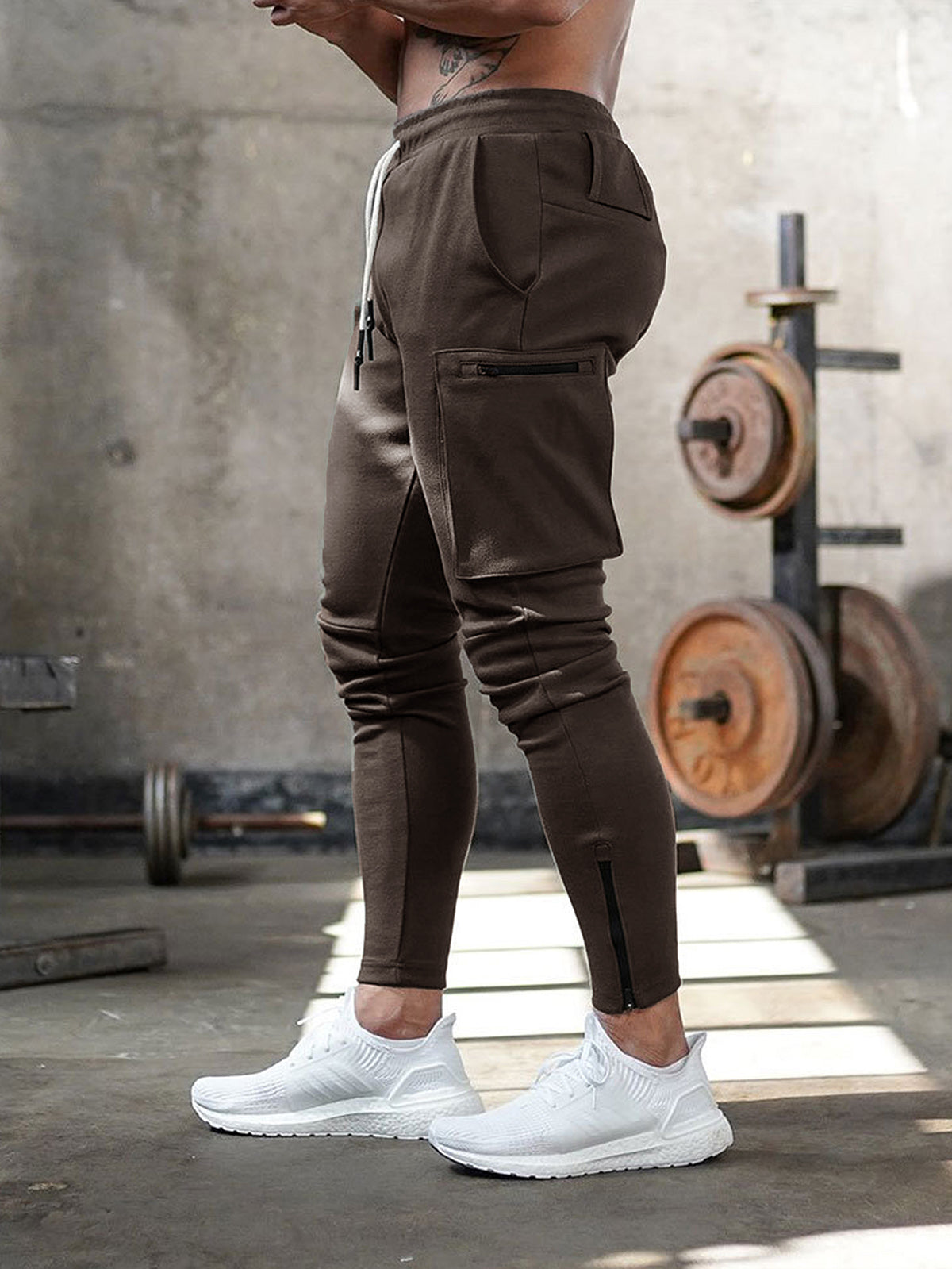 Herren Sporthose | bequeme Form mit mehreren Taschen