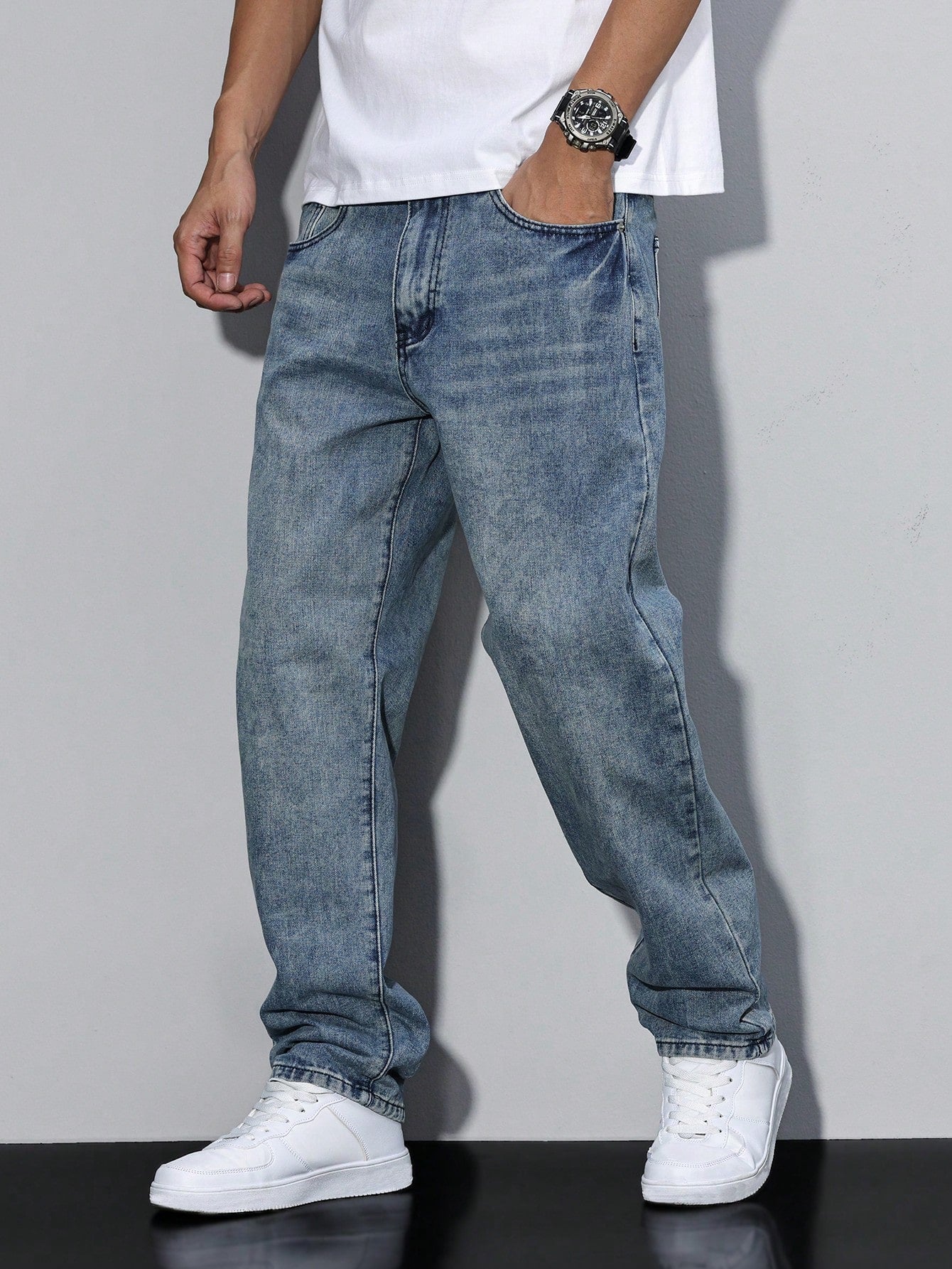 Herrenhose mit gerader Form | Alltagstauglich