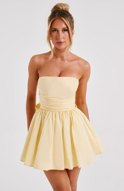 Damen Kleid | Kurze Schnittform mit klarer Linienführung