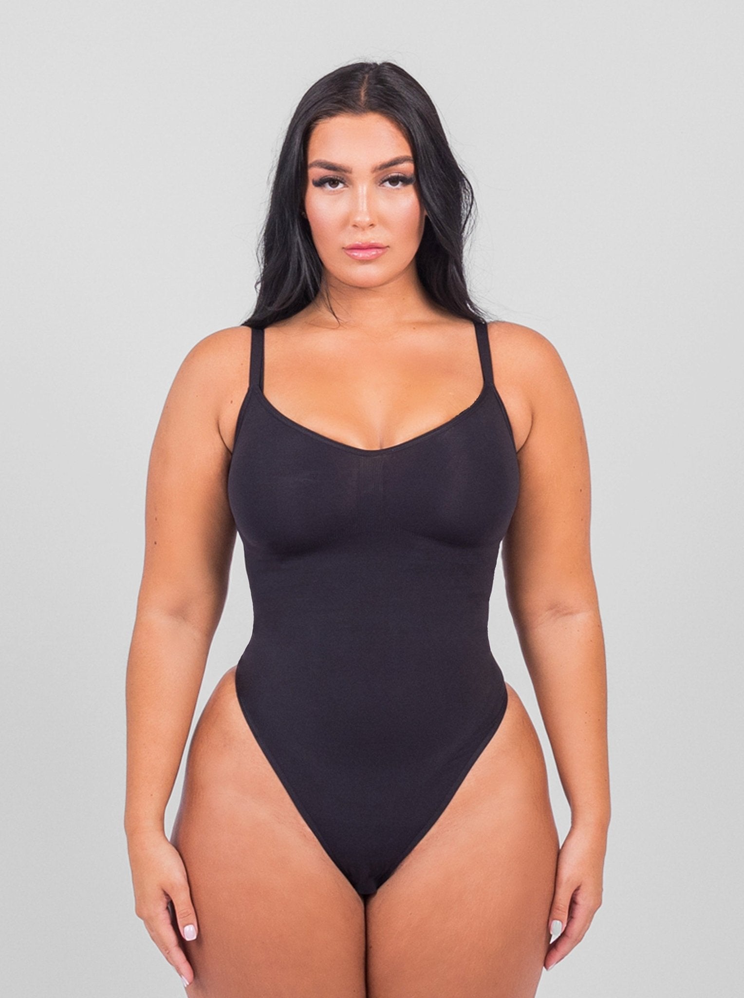 Damen Body | durchgehende Körperform mit Schulterbandern