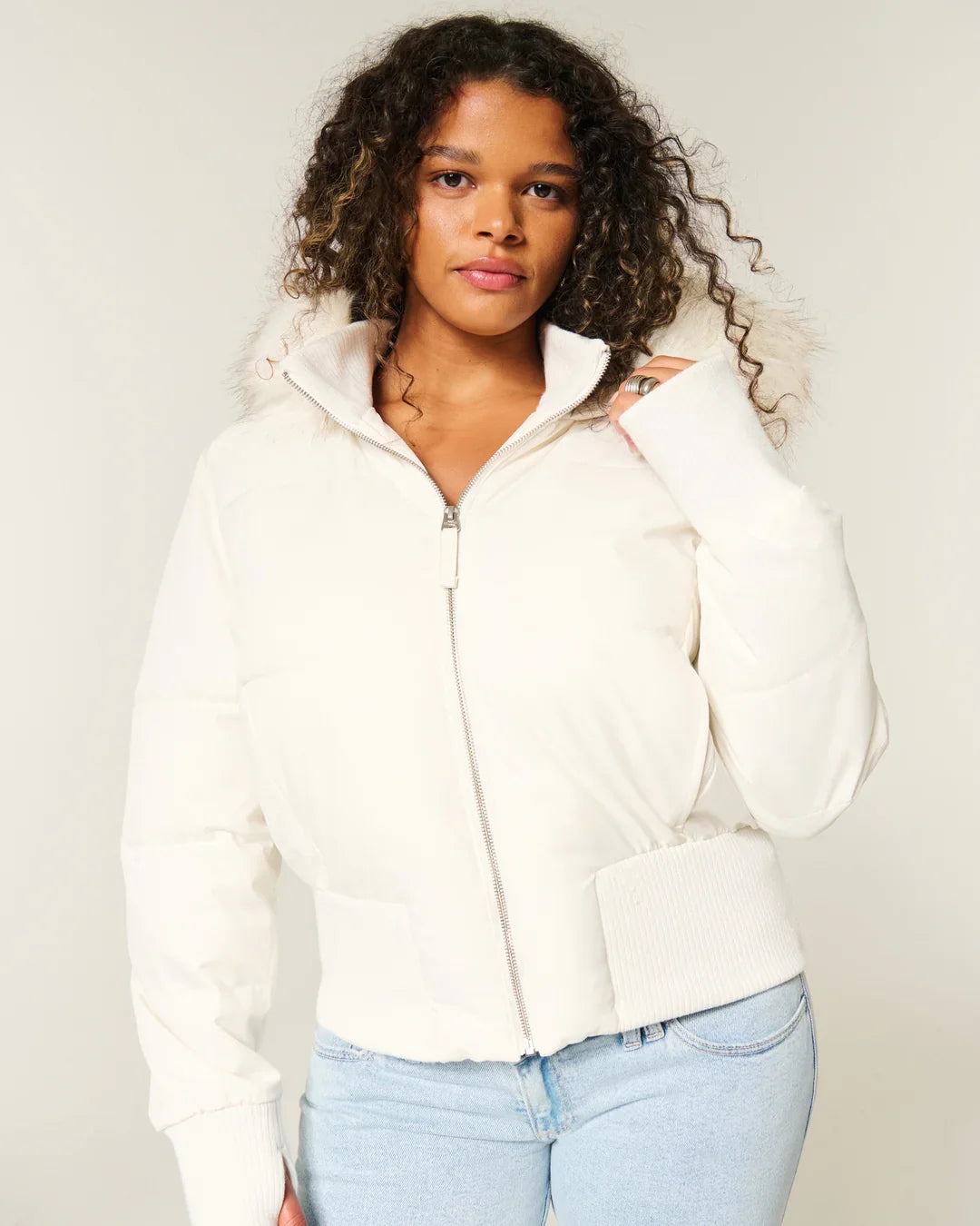 Damen Jacke | Abnehmbare Kapuze mit elastischen Bündchen